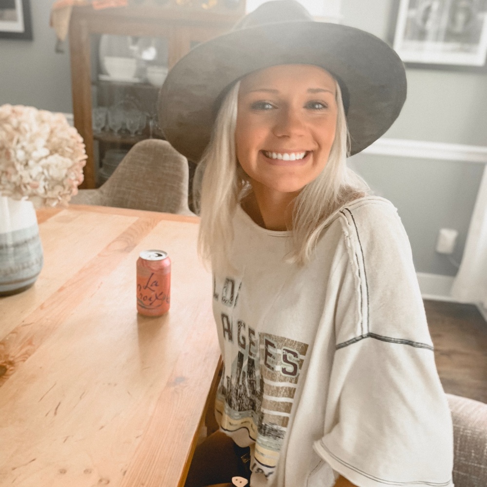 Meet your Posher, Hannah